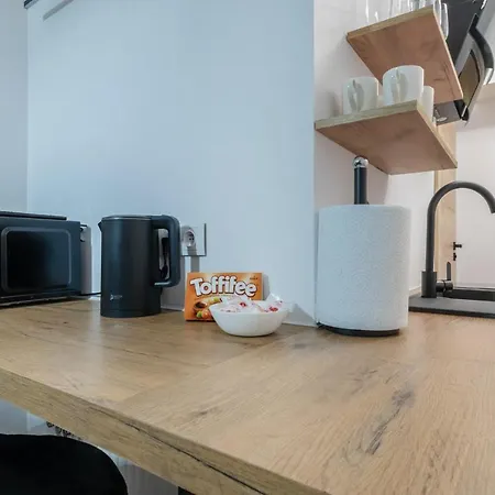 아파트 Posnania Parking Samodzielne Zameldowanie 24h